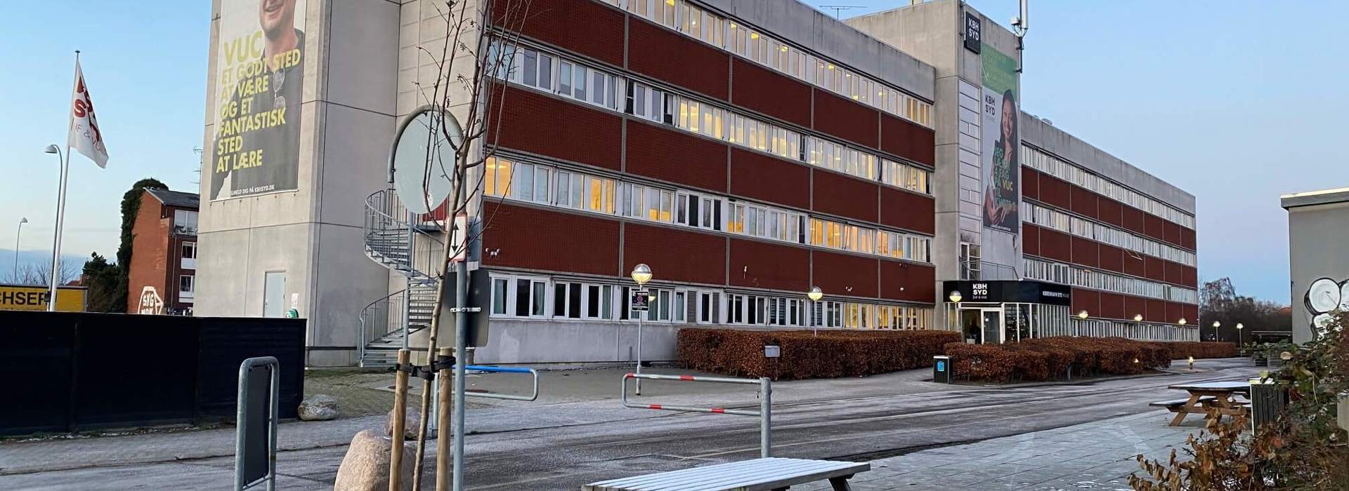 billede af bygning vinter