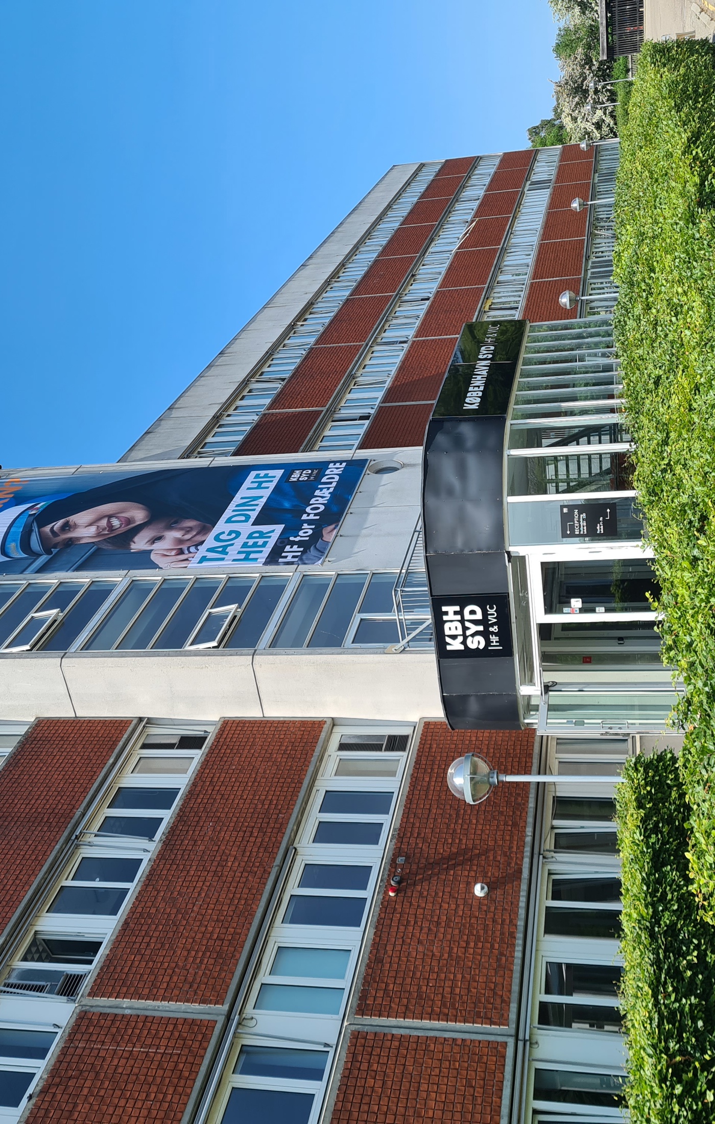 Billede af KBH SYDs skolebygning i Hvidovre