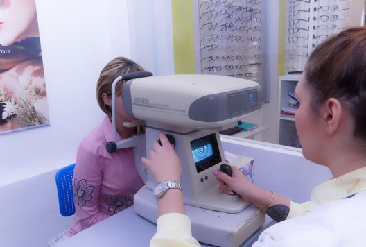 Optometrist