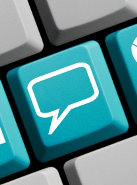 billede af tastatur med kontaktinfo